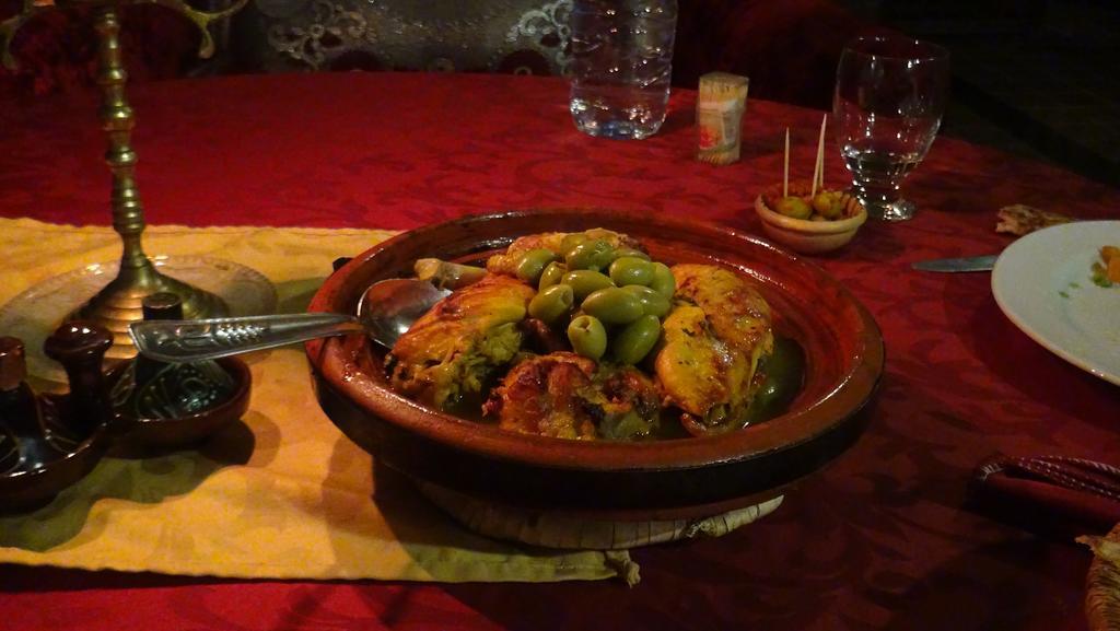 Kasbah Itrane Bed & Breakfast Tamnougalt ภายนอก รูปภาพ