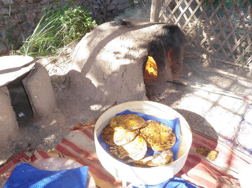 Kasbah Itrane Bed & Breakfast Tamnougalt ภายนอก รูปภาพ